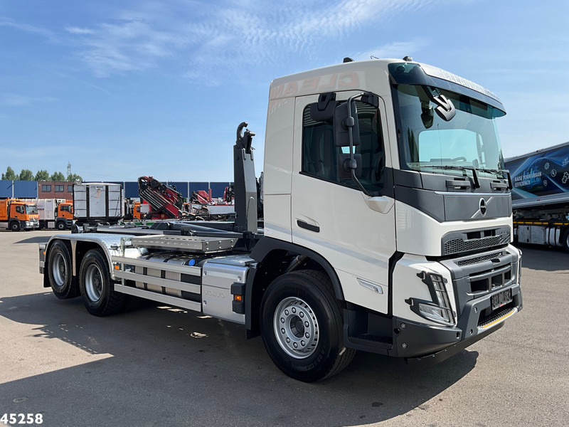 Volvo FMX 430 6x4 VDL 21 Ton haakarmsysteem - Camion ampliroll: photos 3 Volvo FMX 430 6x4 VDL 21 Ton haakarmsysteem - Camion ampliroll: photos 3