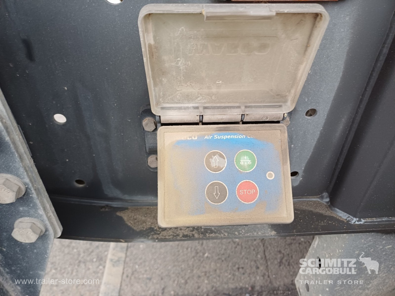 LANGENDORF Auflieger Kipper Stahlrundmulde 24m³ - Semi-remorque benne: photos 4 LANGENDORF Auflieger Kipper Stahlrundmulde 24m³ - Semi-remorque benne: photos 4