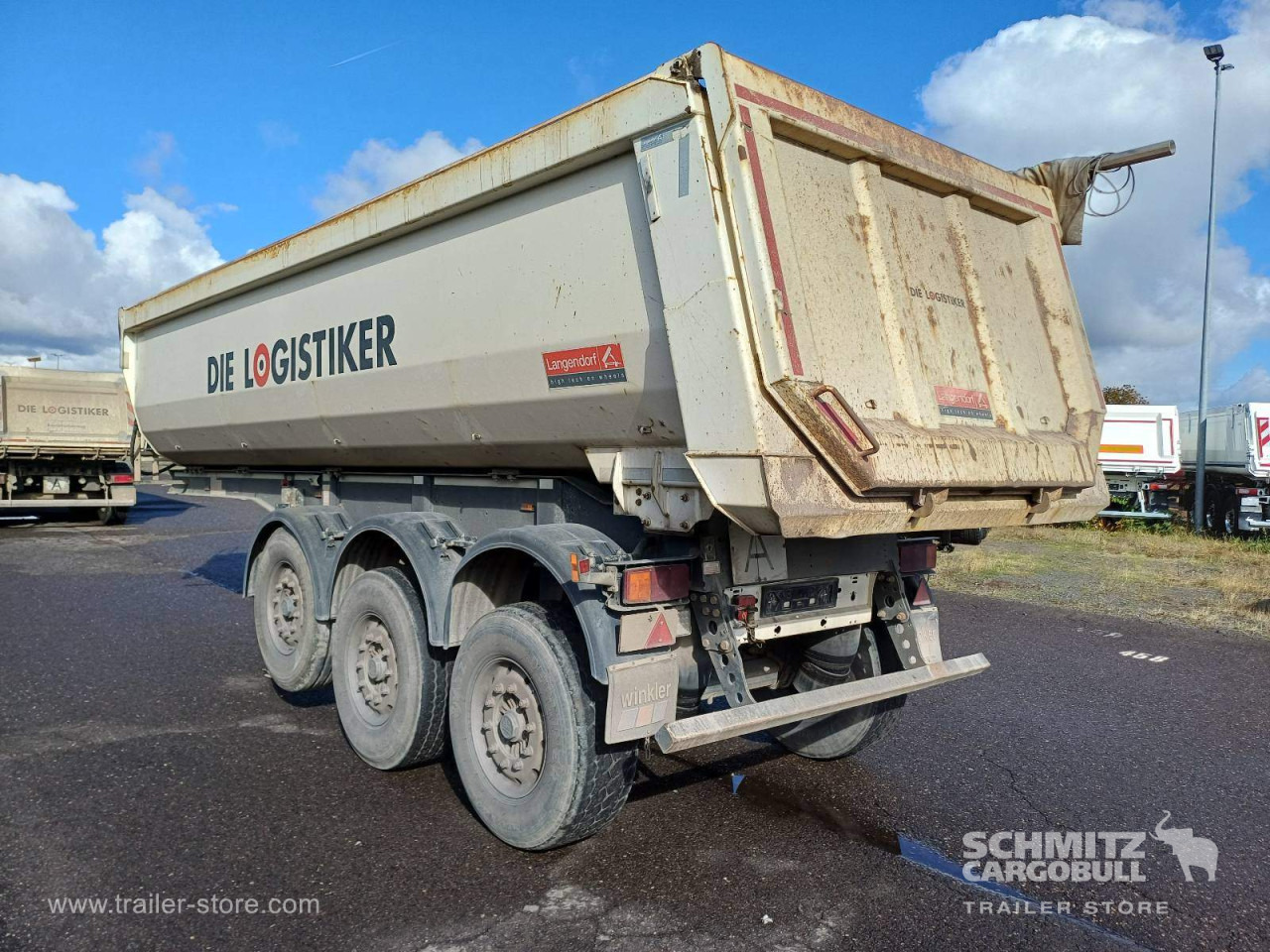 LANGENDORF Auflieger Kipper Stahlrundmulde 24m³ - Semi-remorque benne: photos 5 LANGENDORF Auflieger Kipper Stahlrundmulde 24m³ - Semi-remorque benne: photos 5