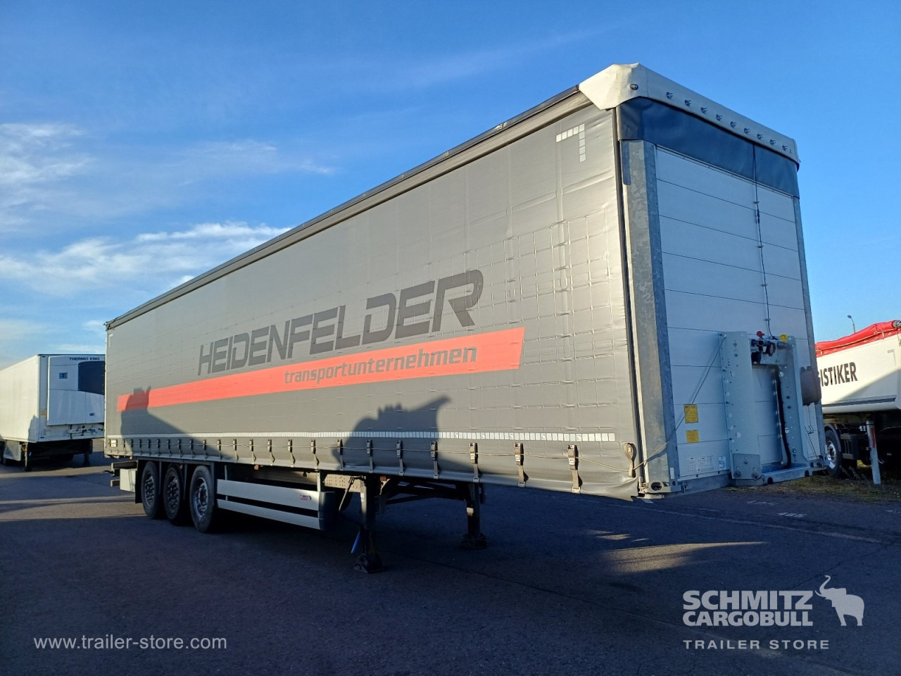 SCHMITZ Auflieger Curtainsider Standard - Semi-remorque rideaux coulissants: photos 1 SCHMITZ Auflieger Curtainsider Standard - Semi-remorque rideaux coulissants: photos 1