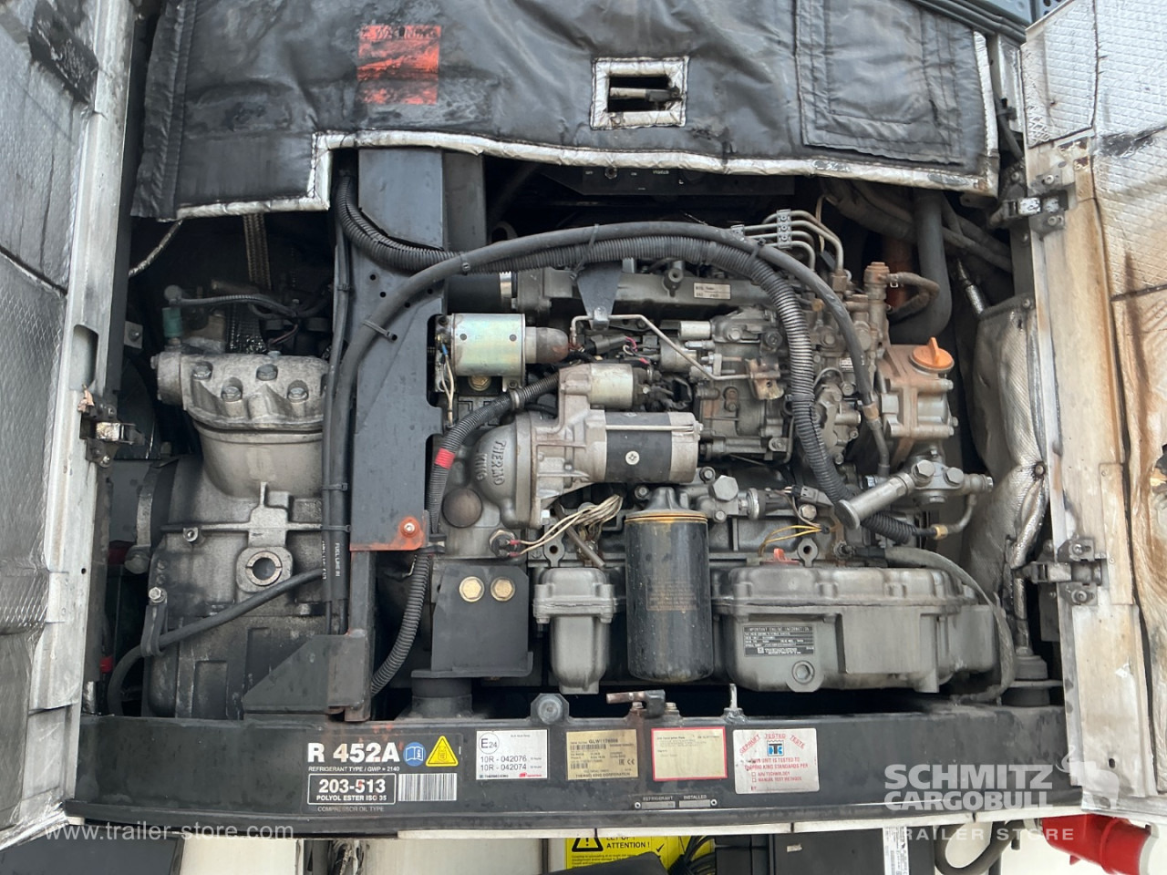 KRONE Reefer Standard Taillift - Semi-remorque isothermique: photos 2 KRONE Reefer Standard Taillift - Semi-remorque isothermique: photos 2