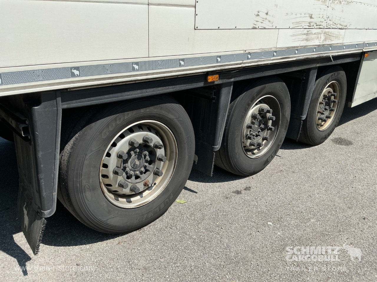 SCHMITZ Reefer Multitemp Double deck - Semi-remorque isothermique: photos 3 SCHMITZ Reefer Multitemp Double deck - Semi-remorque isothermique: photos 3