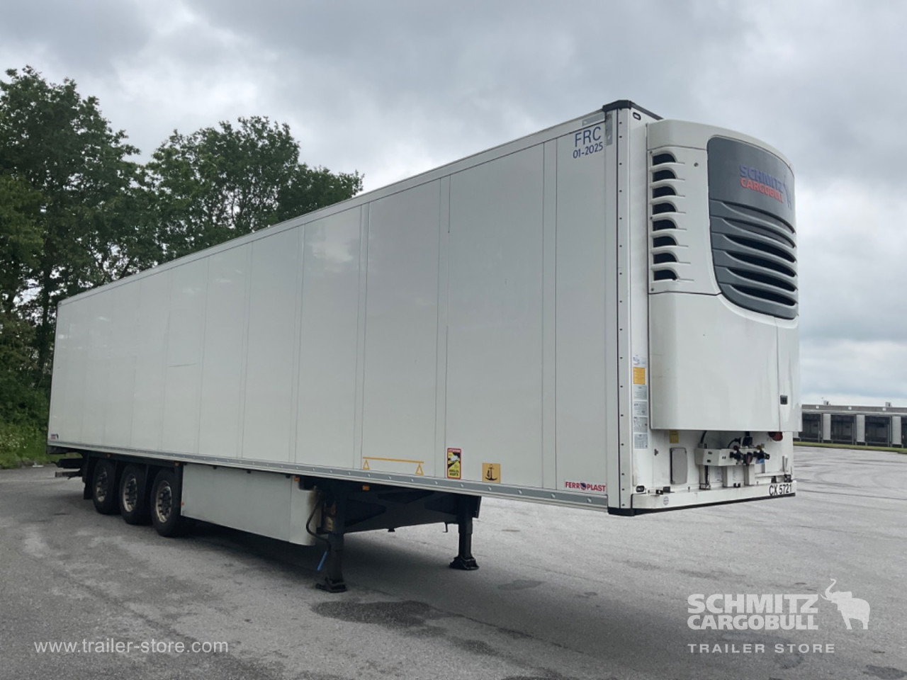 SCHMITZ Reefer Standard Double deck - Semi-remorque isothermique: photos 1 SCHMITZ Reefer Standard Double deck - Semi-remorque isothermique: photos 1
