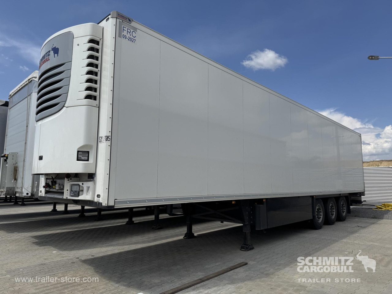 SCHMITZ Reefer Standard Double deck - Semi-remorque isothermique: photos 1 SCHMITZ Reefer Standard Double deck - Semi-remorque isothermique: photos 1