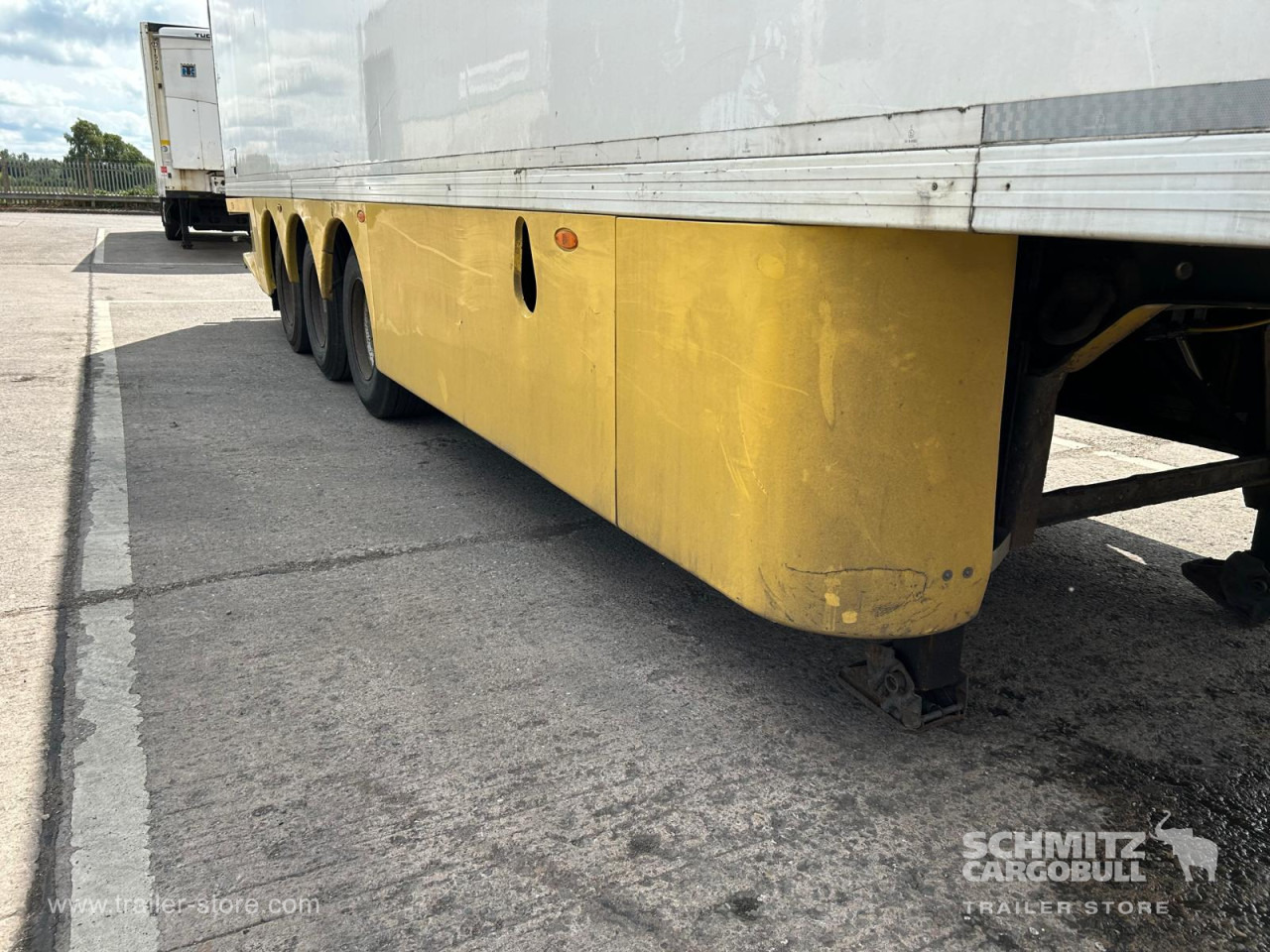 GRAY & ADAMS Dryfreight Standard - Semi-remorque isothermique: photos 2 GRAY & ADAMS Dryfreight Standard - Semi-remorque isothermique: photos 2