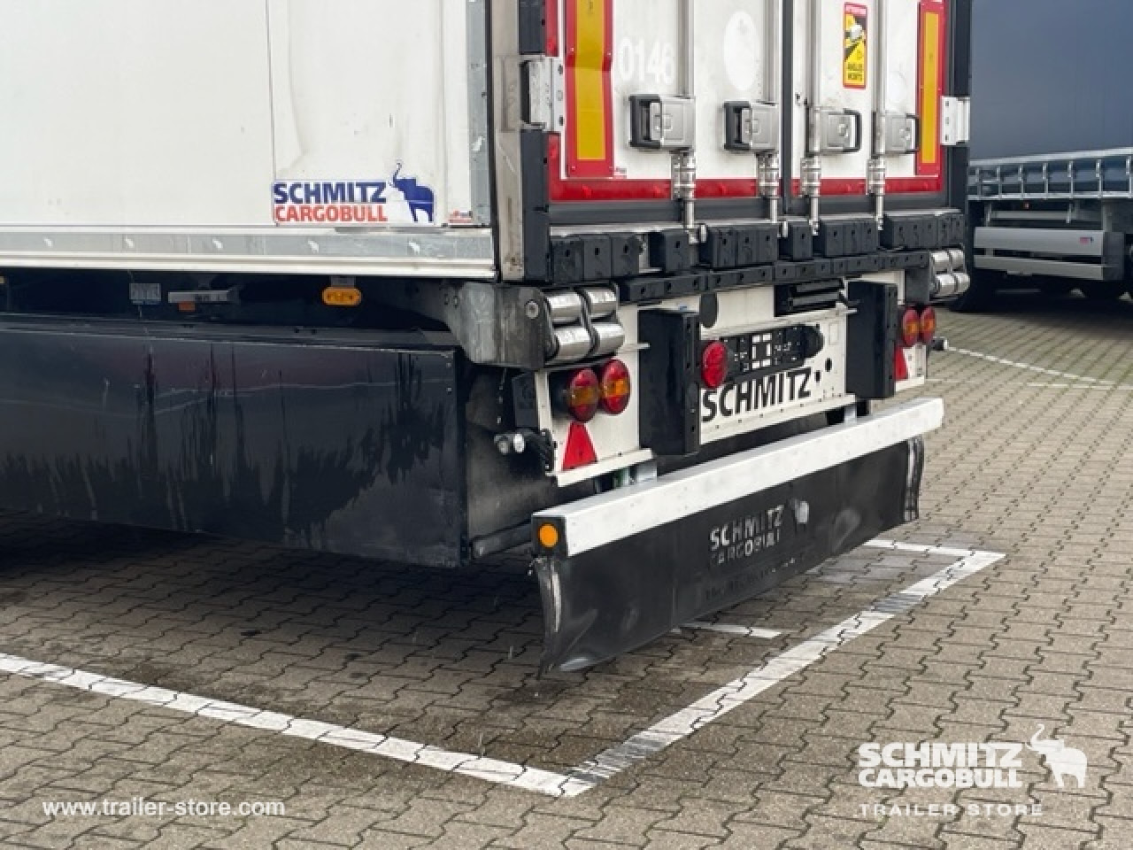 SCHMITZ Reefer Meat hanging system - Semi-remorque isothermique: photos 2 SCHMITZ Reefer Meat hanging system - Semi-remorque isothermique: photos 2