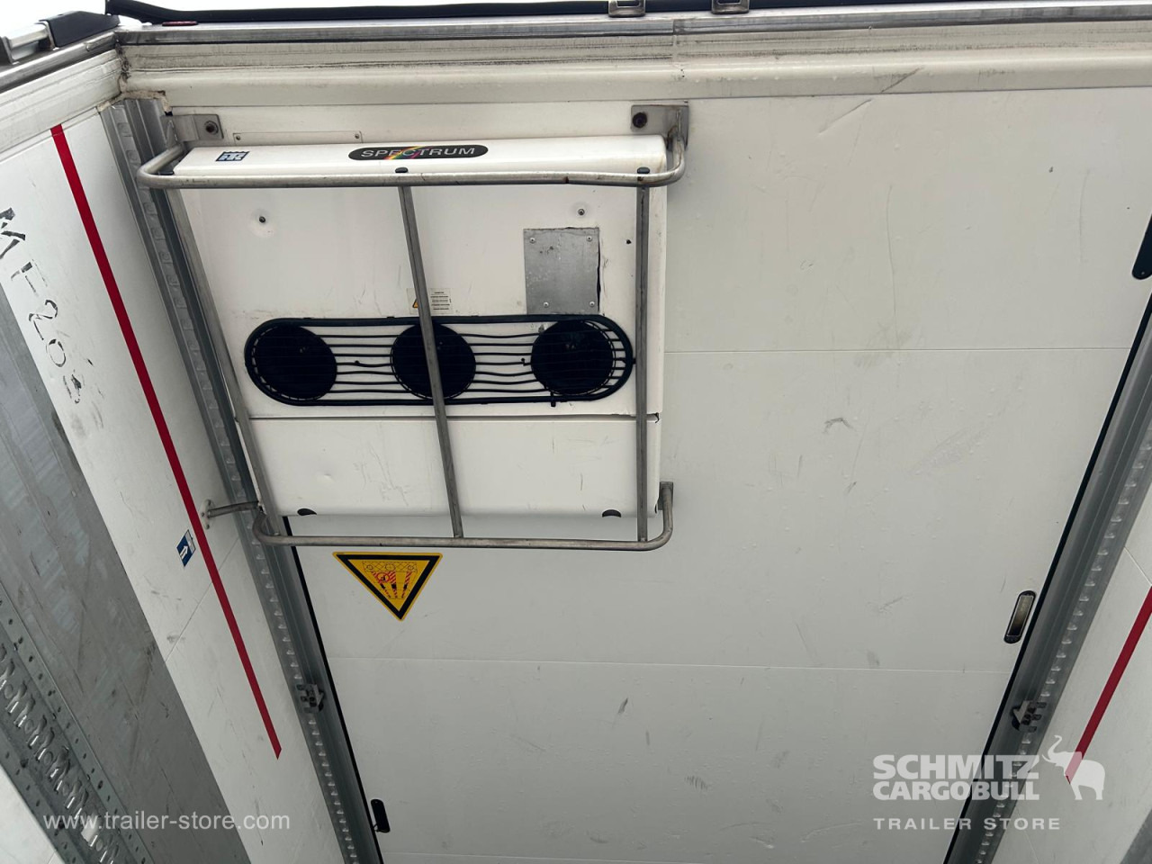 SCHMITZ Reefer Multitemp - Semi-remorque isothermique: photos 5 SCHMITZ Reefer Multitemp - Semi-remorque isothermique: photos 5