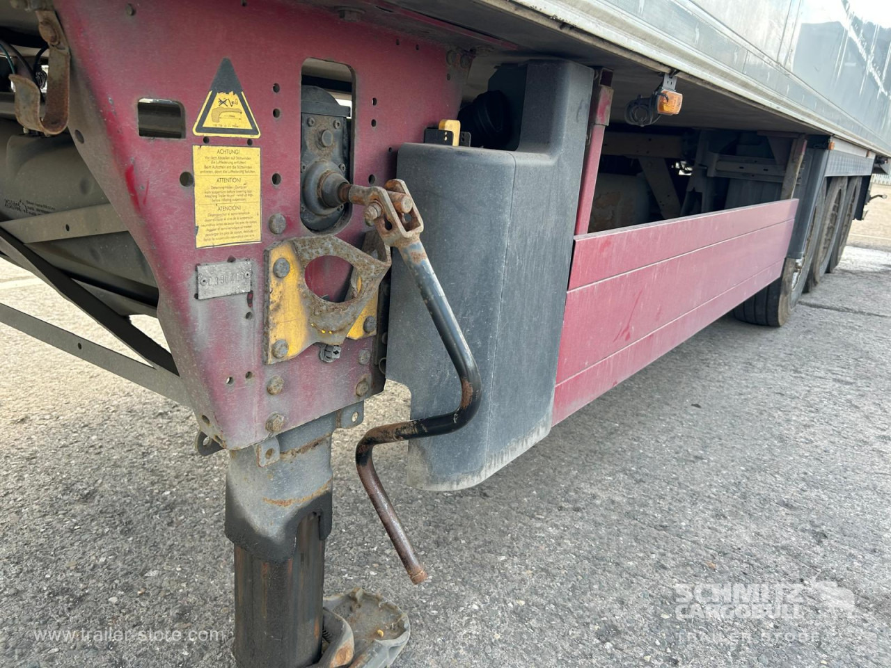 SCHMITZ Reefer Multitemp - Semi-remorque isothermique: photos 3 SCHMITZ Reefer Multitemp - Semi-remorque isothermique: photos 3