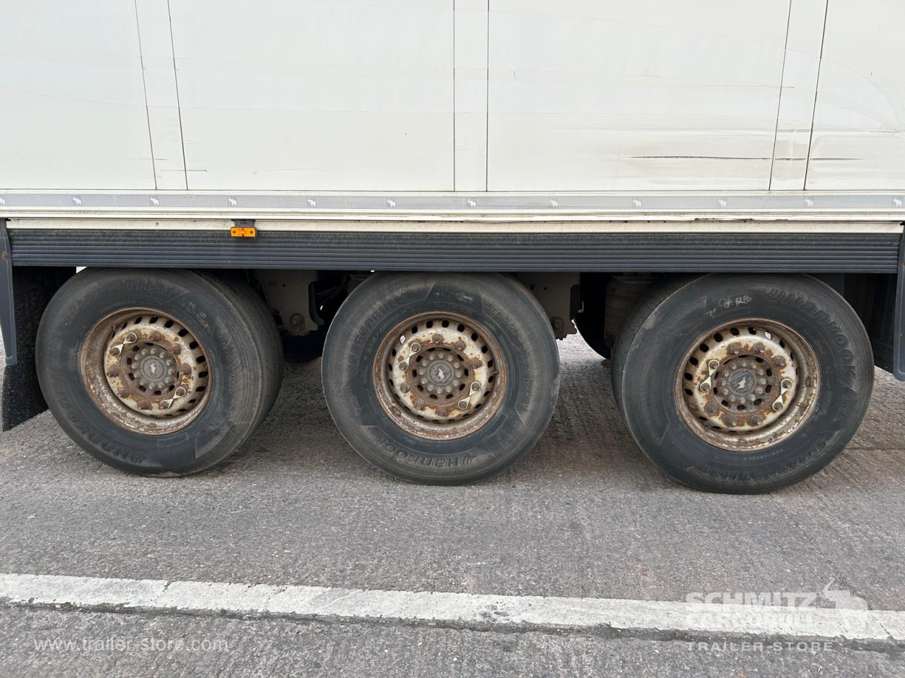 SCHMITZ Reefer Standard - Semi-remorque isothermique: photos 4 SCHMITZ Reefer Standard - Semi-remorque isothermique: photos 4