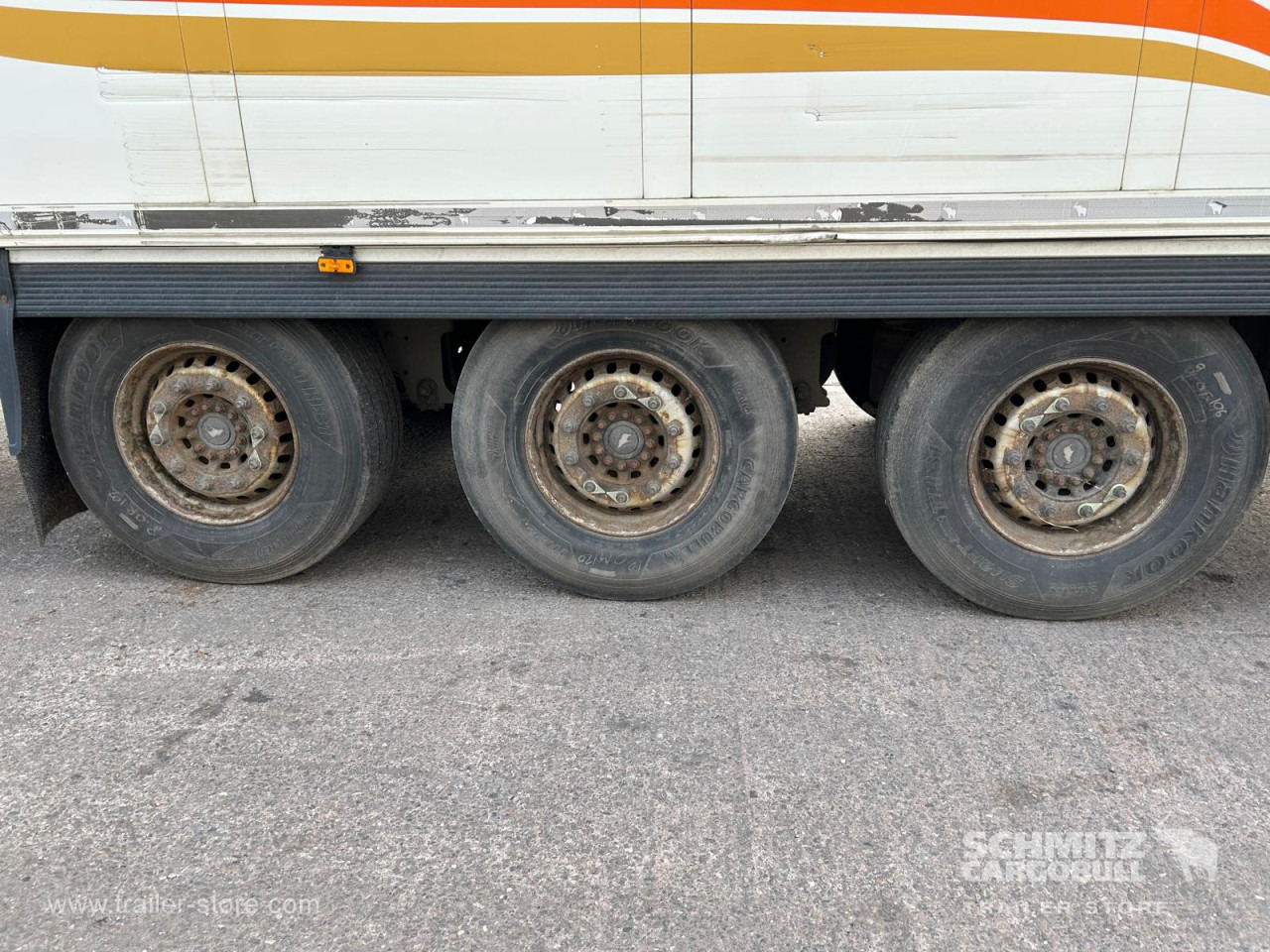 SCHMITZ Reefer Standard - Semi-remorque isothermique: photos 4 SCHMITZ Reefer Standard - Semi-remorque isothermique: photos 4