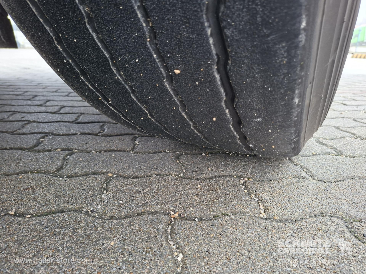 SCHMITZ Reefer Multitemp - Semi-remorque isothermique: photos 4 SCHMITZ Reefer Multitemp - Semi-remorque isothermique: photos 4