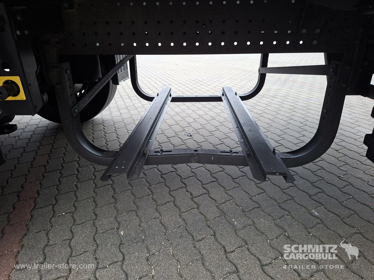 SCHMITZ Reefer Standard Double deck - Semi-remorque isothermique: photos 2 SCHMITZ Reefer Standard Double deck - Semi-remorque isothermique: photos 2