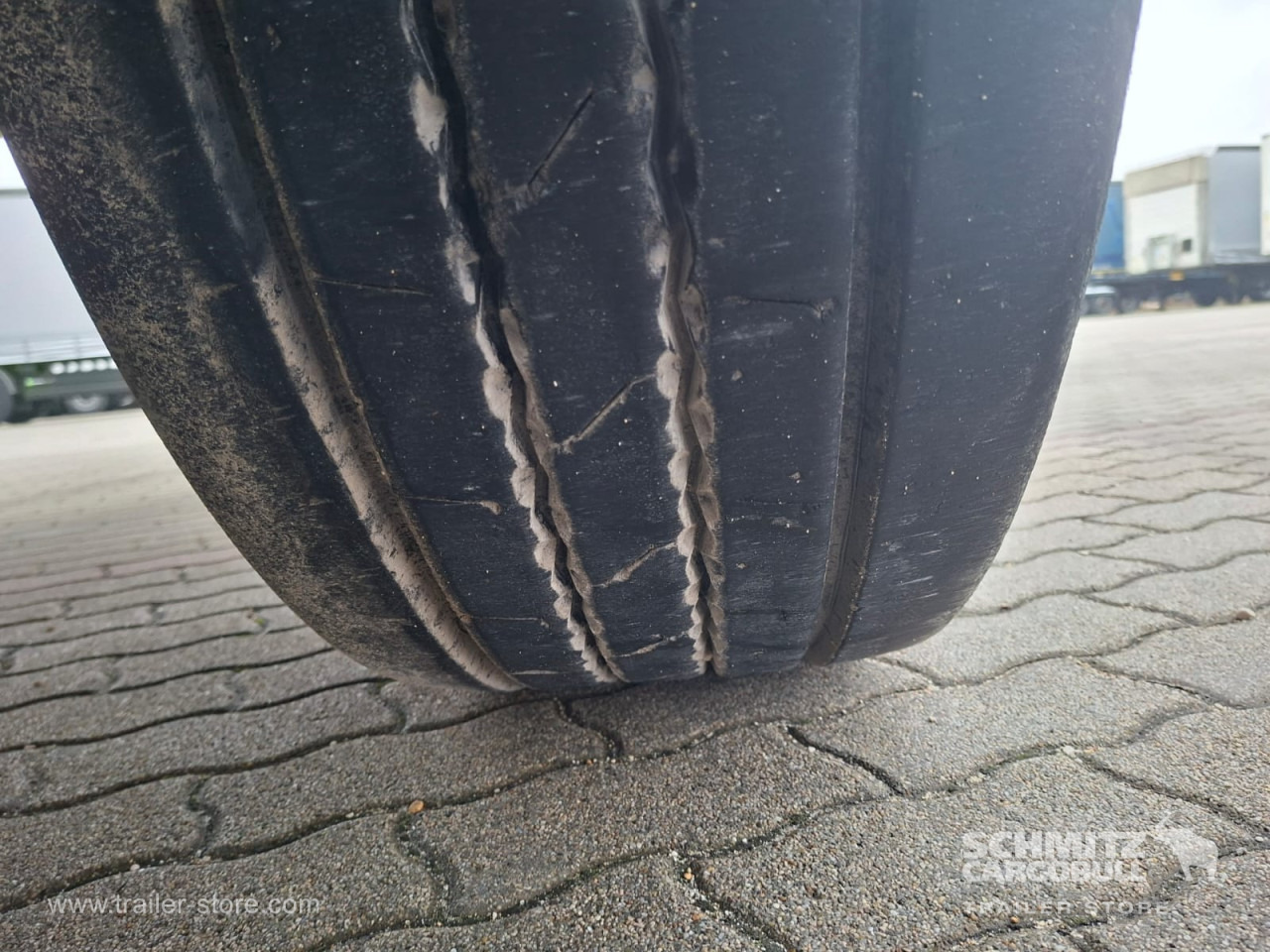 SCHMITZ Tipper Alu-square sided body - Semi-remorque benne: photos 2 SCHMITZ Tipper Alu-square sided body - Semi-remorque benne: photos 2