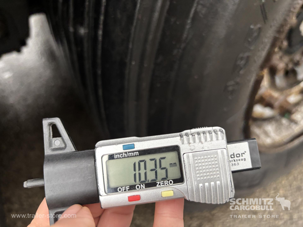 SCHMITZ Curtainsider Mega - Semi-remorque rideaux coulissants: photos 2 SCHMITZ Curtainsider Mega - Semi-remorque rideaux coulissants: photos 2