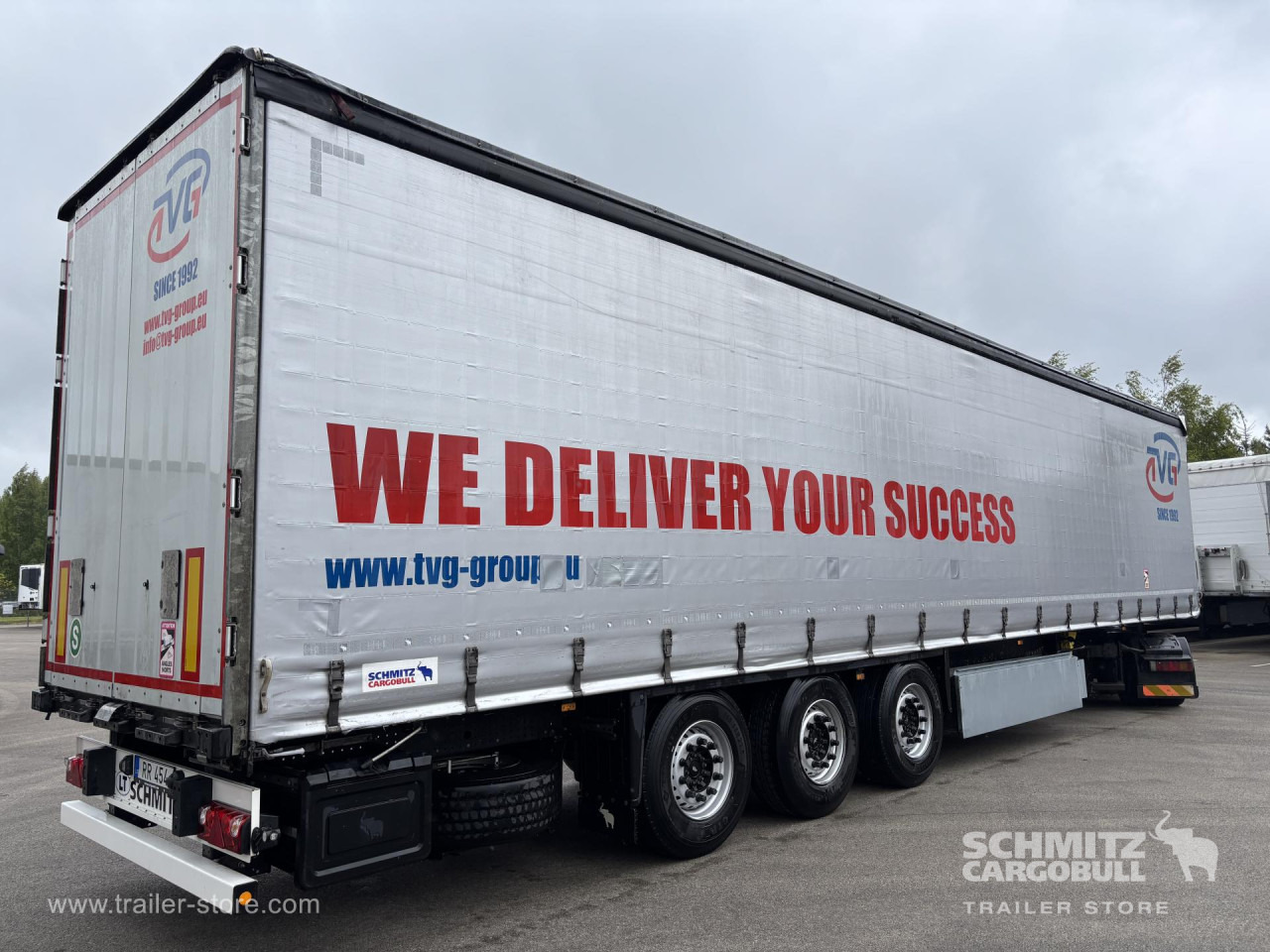 SCHMITZ Curtainsider Standard - Semi-remorque rideaux coulissants: photos 1 SCHMITZ Curtainsider Standard - Semi-remorque rideaux coulissants: photos 1
