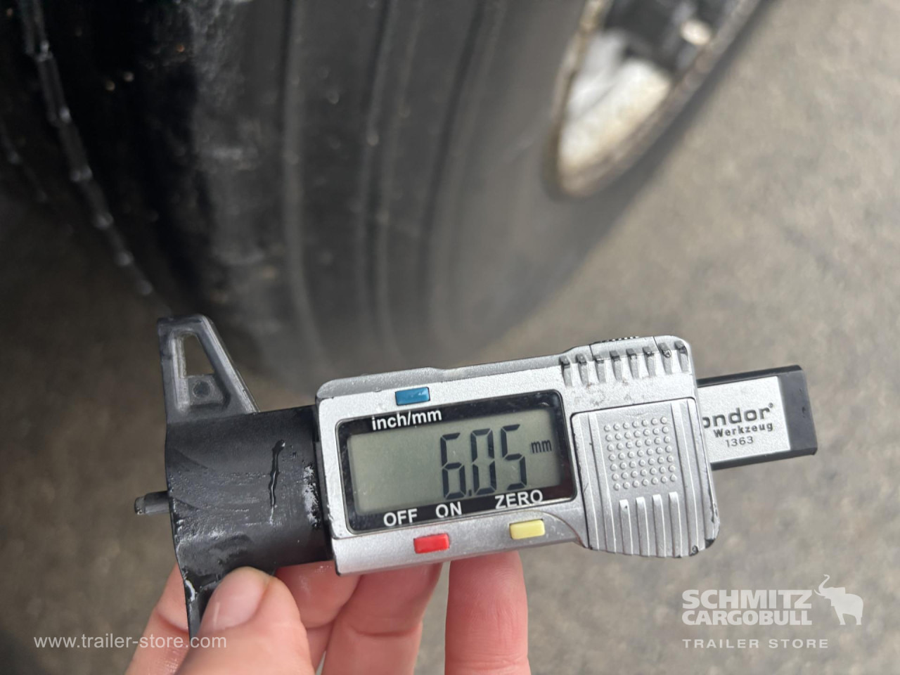 SCHMITZ Curtainsider Standard - Semi-remorque rideaux coulissants: photos 3 SCHMITZ Curtainsider Standard - Semi-remorque rideaux coulissants: photos 3