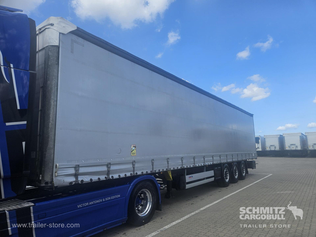 SCHMITZ Curtainsider Standard - Semi-remorque rideaux coulissants: photos 3 SCHMITZ Curtainsider Standard - Semi-remorque rideaux coulissants: photos 3