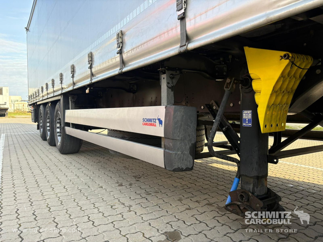 SCHMITZ Curtainsider Standard - Semi-remorque rideaux coulissants: photos 4 SCHMITZ Curtainsider Standard - Semi-remorque rideaux coulissants: photos 4