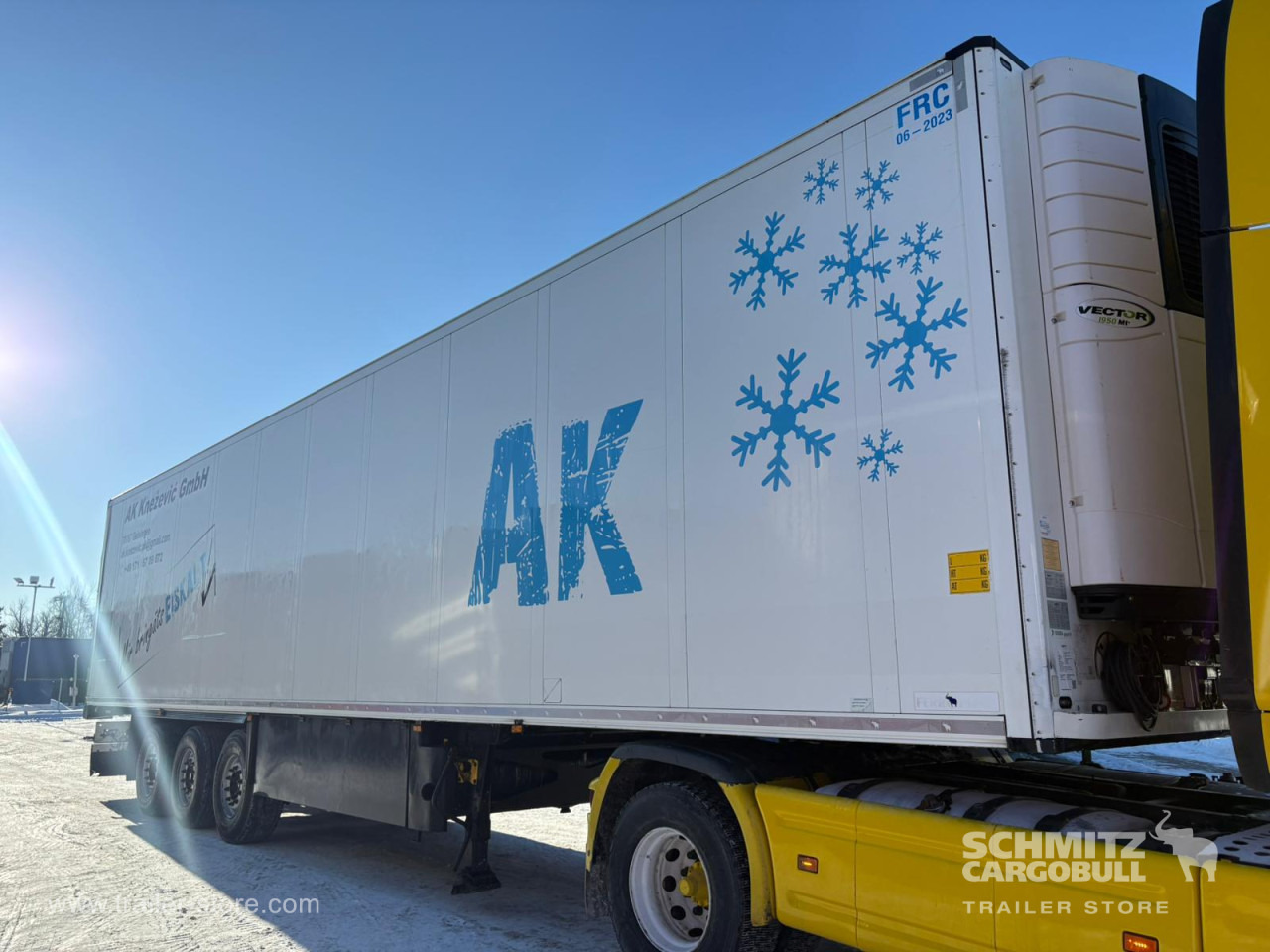 SCHMITZ Reefer Multitemp - Semi-remorque isothermique: photos 4 SCHMITZ Reefer Multitemp - Semi-remorque isothermique: photos 4