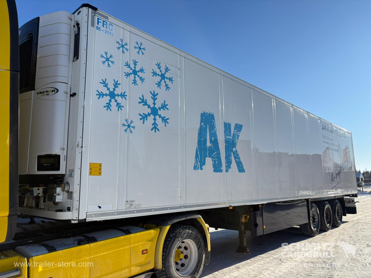 SCHMITZ Reefer Multitemp - Semi-remorque isothermique: photos 3 SCHMITZ Reefer Multitemp - Semi-remorque isothermique: photos 3