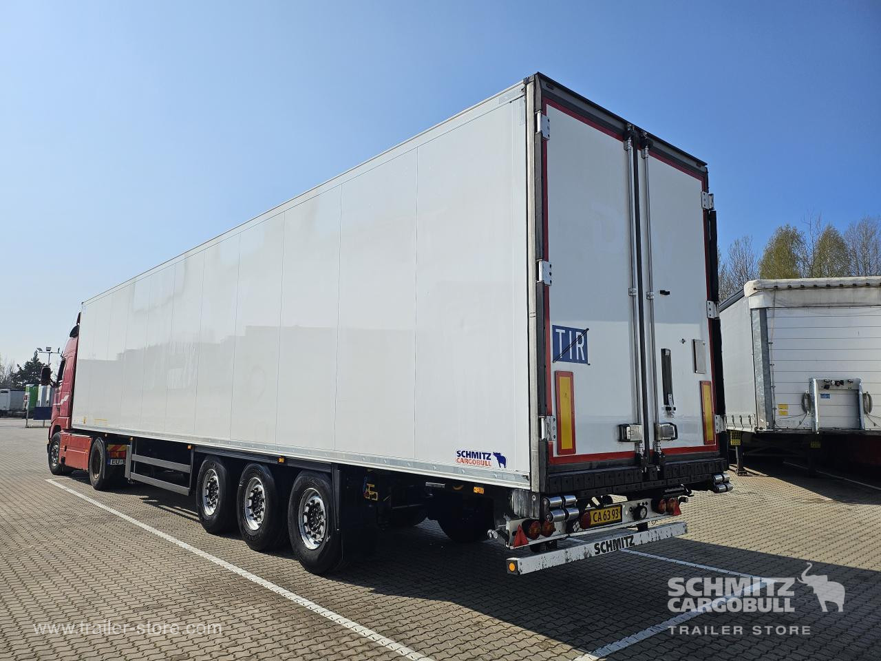 SCHMITZ Reefer Standard Double deck - Semi-remorque isothermique: photos 4 SCHMITZ Reefer Standard Double deck - Semi-remorque isothermique: photos 4