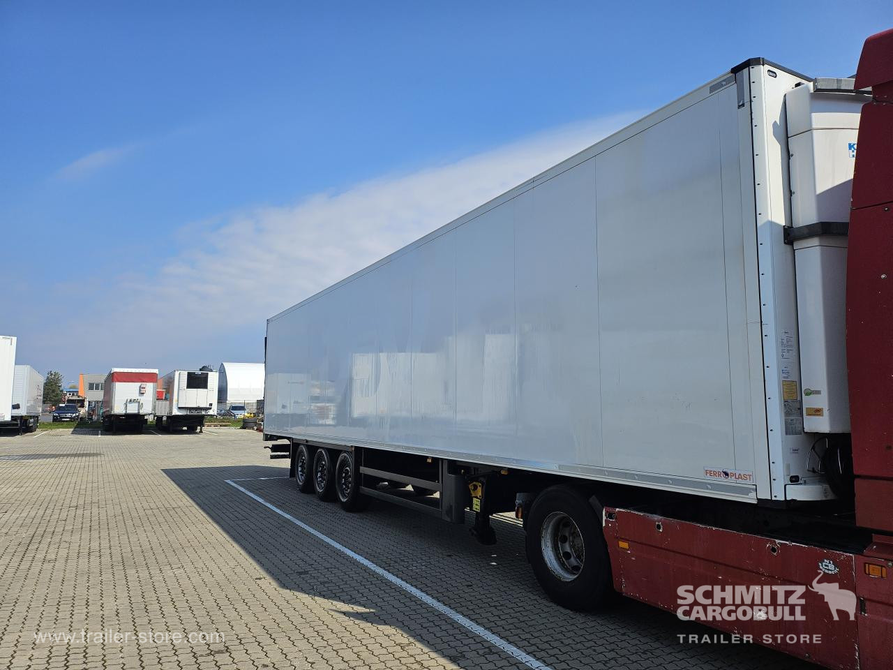 SCHMITZ Reefer Standard Double deck - Semi-remorque isothermique: photos 2 SCHMITZ Reefer Standard Double deck - Semi-remorque isothermique: photos 2
