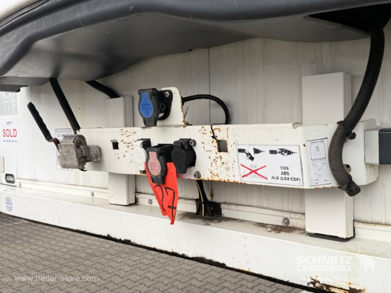 SCHMITZ Oplegger Vries Multitemp Double deck - Semi-remorque isothermique: photos 5 SCHMITZ Oplegger Vries Multitemp Double deck - Semi-remorque isothermique: photos 5