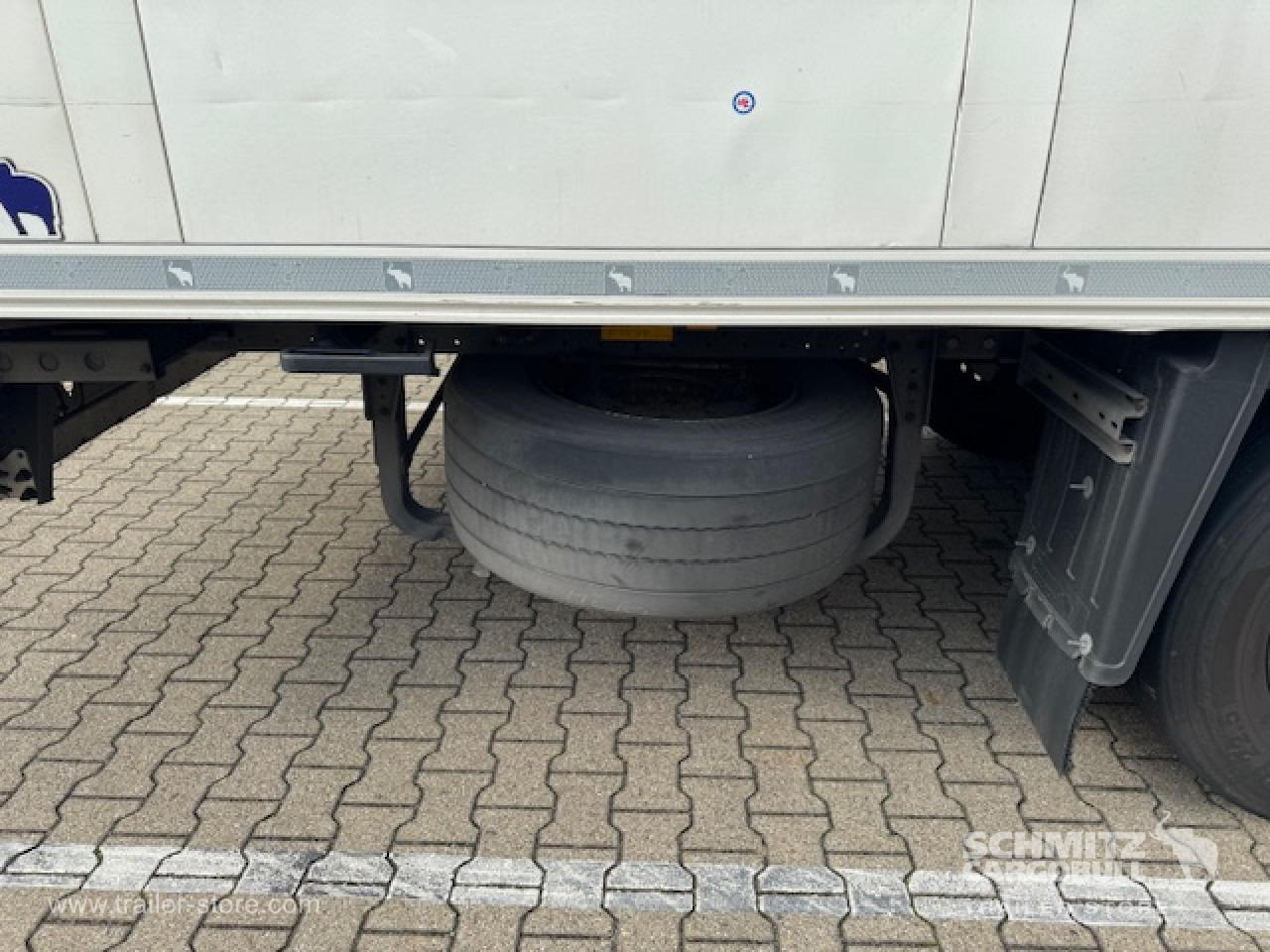SCHMITZ Oplegger Vries Standard - Semi-remorque isothermique: photos 3 SCHMITZ Oplegger Vries Standard - Semi-remorque isothermique: photos 3