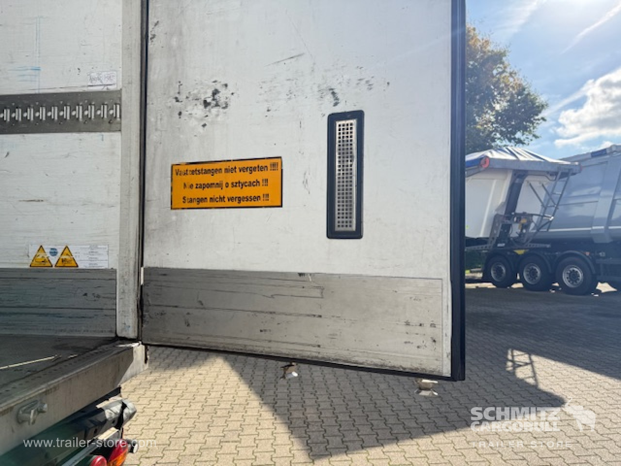 SCHMITZ Oplegger Vries Standard - Semi-remorque isothermique: photos 4 SCHMITZ Oplegger Vries Standard - Semi-remorque isothermique: photos 4
