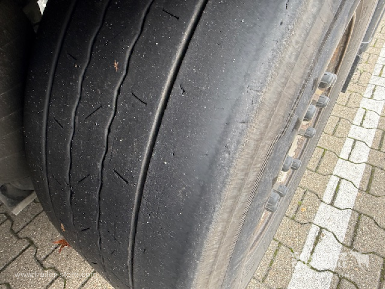 SCHMITZ Oplegger Vries Standard - Semi-remorque isothermique: photos 4 SCHMITZ Oplegger Vries Standard - Semi-remorque isothermique: photos 4