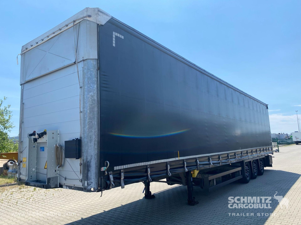 SCHMITZ Curtainsider Mega - Semi-remorque rideaux coulissants: photos 1 SCHMITZ Curtainsider Mega - Semi-remorque rideaux coulissants: photos 1