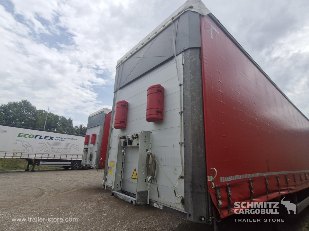 SCHMITZ Curtainsider Varios - Semi-remorque rideaux coulissants: photos 2 SCHMITZ Curtainsider Varios - Semi-remorque rideaux coulissants: photos 2