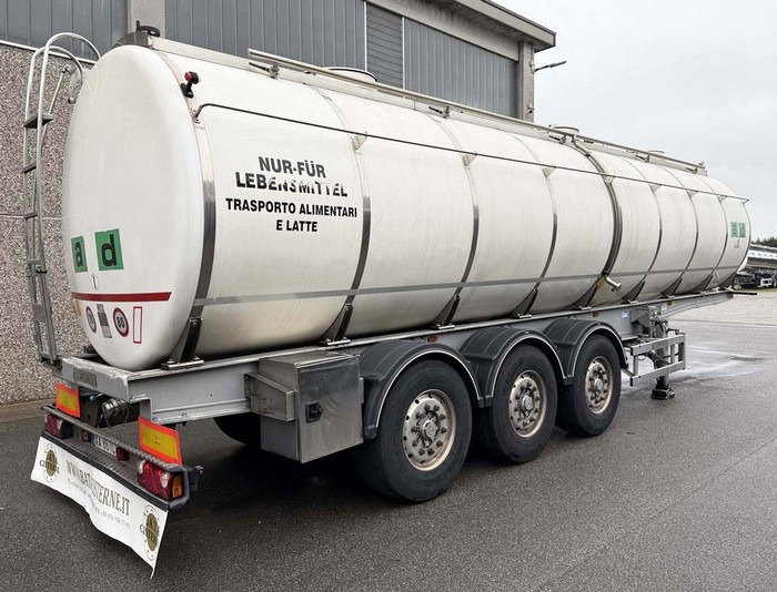 CISTERNA ALIMENTARE GRAPAR-ACERBI ANNO 2015 - Semi-remorque citerne: photos 4 CISTERNA ALIMENTARE GRAPAR-ACERBI ANNO 2015 - Semi-remorque citerne: photos 4