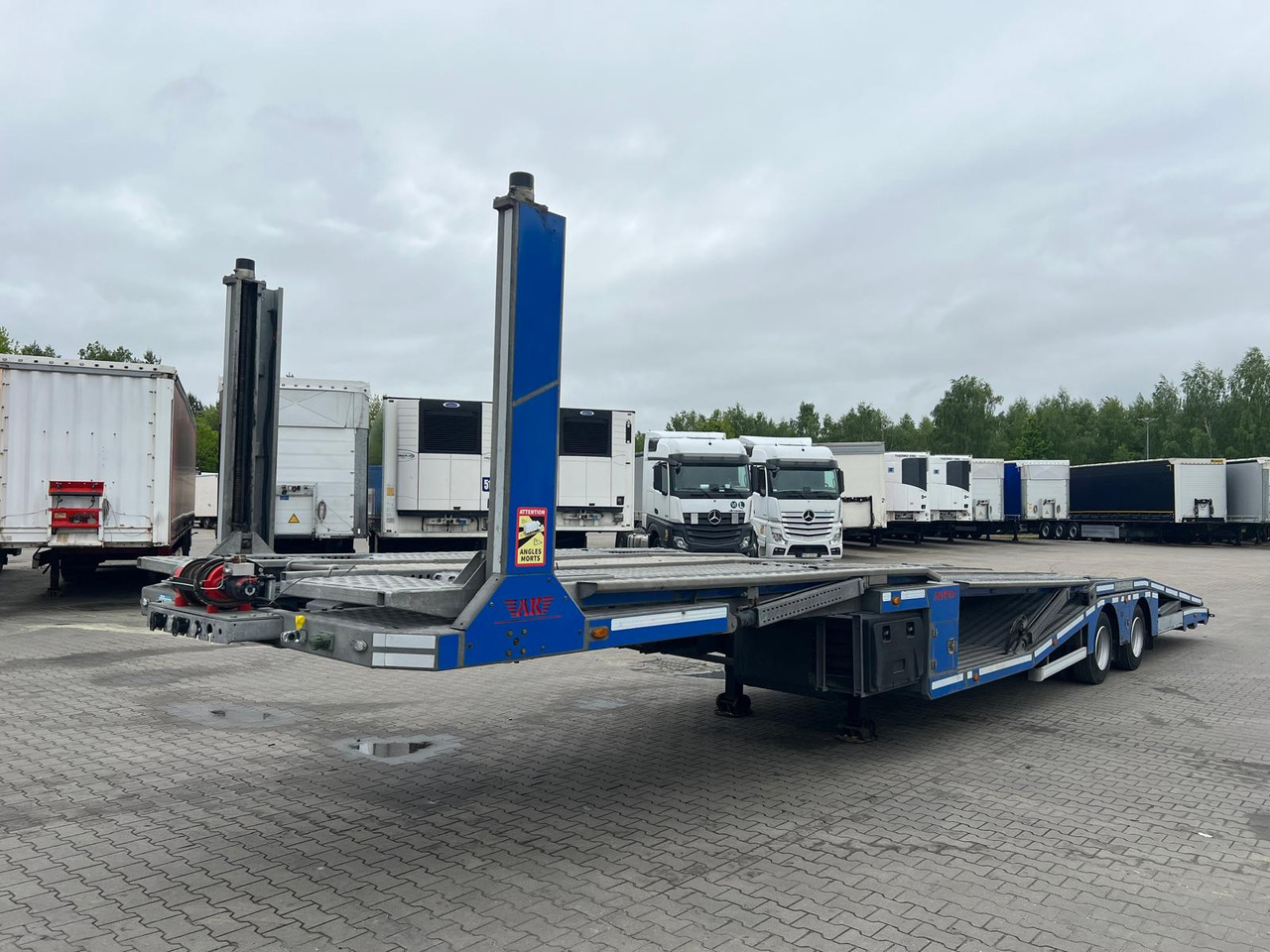 AKSOYLU YR2 autotransporter semi-trailer / 2023 - Semi-remorque porte-voitures: photos 5 AKSOYLU YR2 autotransporter semi-trailer / 2023 - Semi-remorque porte-voitures: photos 5