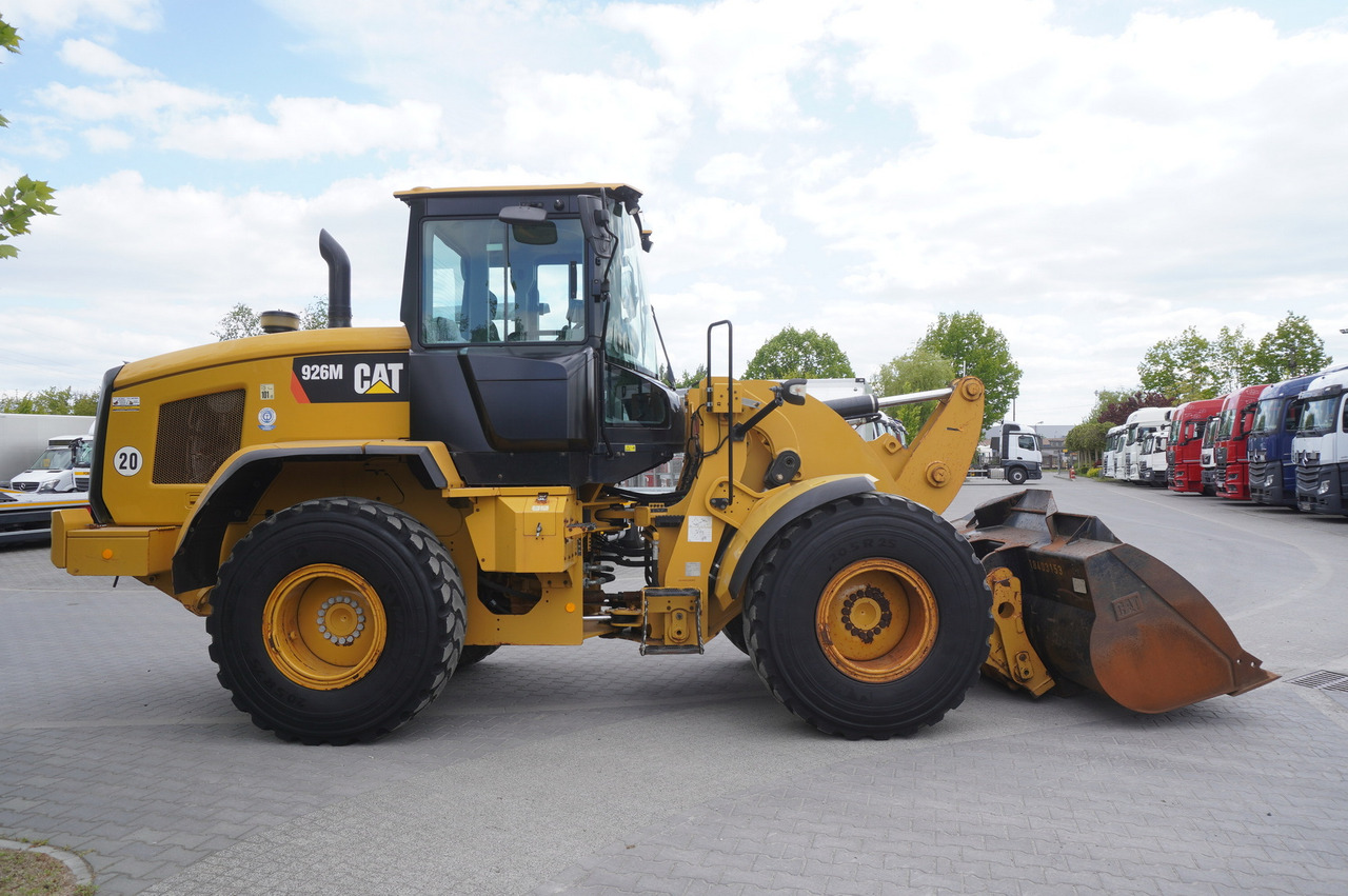 CATERPILLAR 926M Wheel Loader / 4500 MTH / Joystick - Chargeuse sur pneus: photos 4 CATERPILLAR 926M Wheel Loader / 4500 MTH / Joystick - Chargeuse sur pneus: photos 4