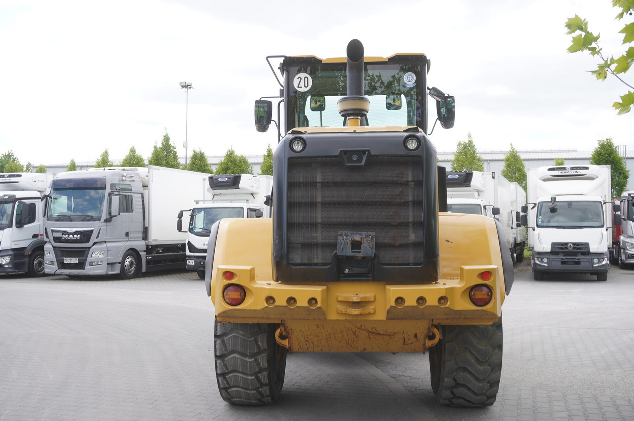 CATERPILLAR 926M Wheel Loader / 4500 MTH / Joystick - Chargeuse sur pneus: photos 3 CATERPILLAR 926M Wheel Loader / 4500 MTH / Joystick - Chargeuse sur pneus: photos 3