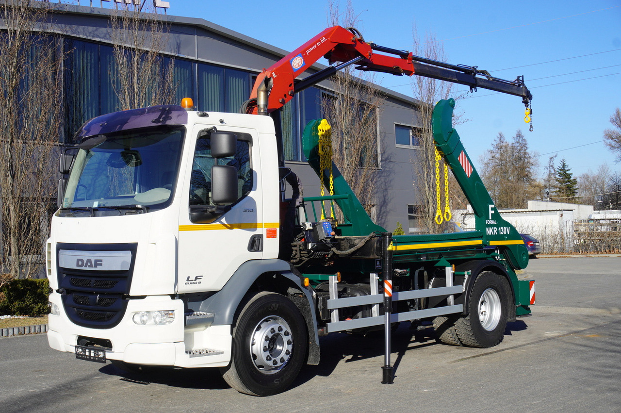 DAF LF 18.310 E6 / Skip loader Fornal NKR 130V / HDS HMF 735 K2 / Manual gearbox - Camion grue: photos 2 DAF LF 18.310 E6 / Skip loader Fornal NKR 130V / HDS HMF 735 K2 / Manual gearbox - Camion grue: photos 2