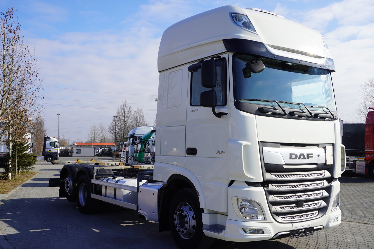 DAF XF 480 SSC / 6x2 / BDF / standard / 380 tho.km - Châssis cabine: photos 3 DAF XF 480 SSC / 6x2 / BDF / standard / 380 tho.km - Châssis cabine: photos 3