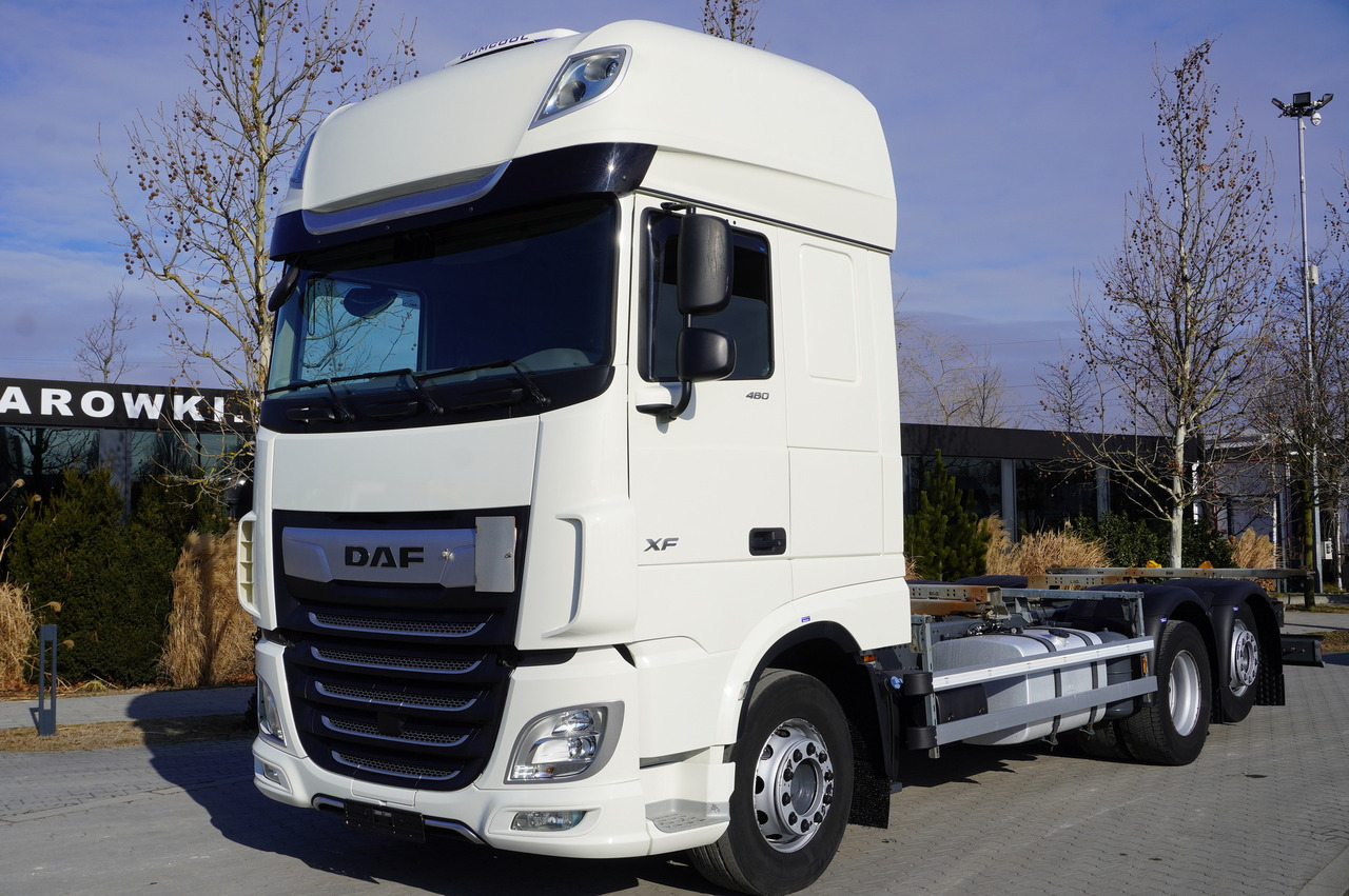 DAF XF 480 SSC / 6x2 / BDF / standard / 380 tho.km - Châssis cabine: photos 1 DAF XF 480 SSC / 6x2 / BDF / standard / 380 tho.km - Châssis cabine: photos 1
