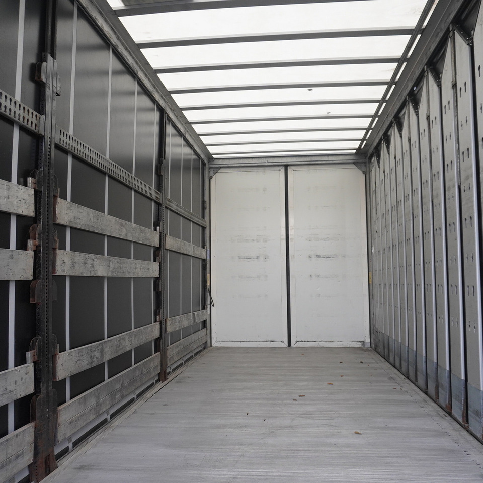 Remorque rideaux coulissants GNIOTPOL trailer / 301 cm high: photos 13 Remorque rideaux coulissants GNIOTPOL trailer / 301 cm high: photos 13