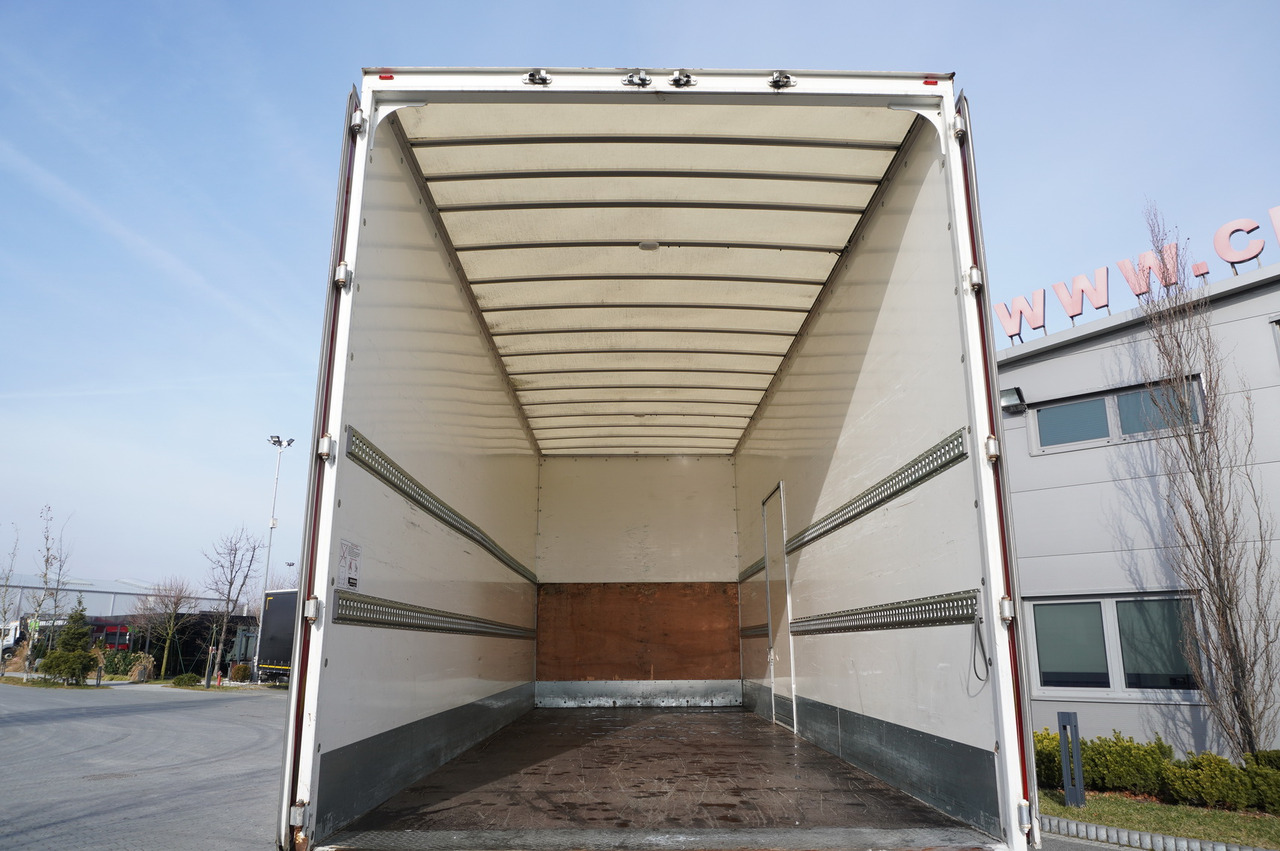 Giraudon 120.190 - Carrosserie fourgon: photos 5 Giraudon 120.190 - Carrosserie fourgon: photos 5