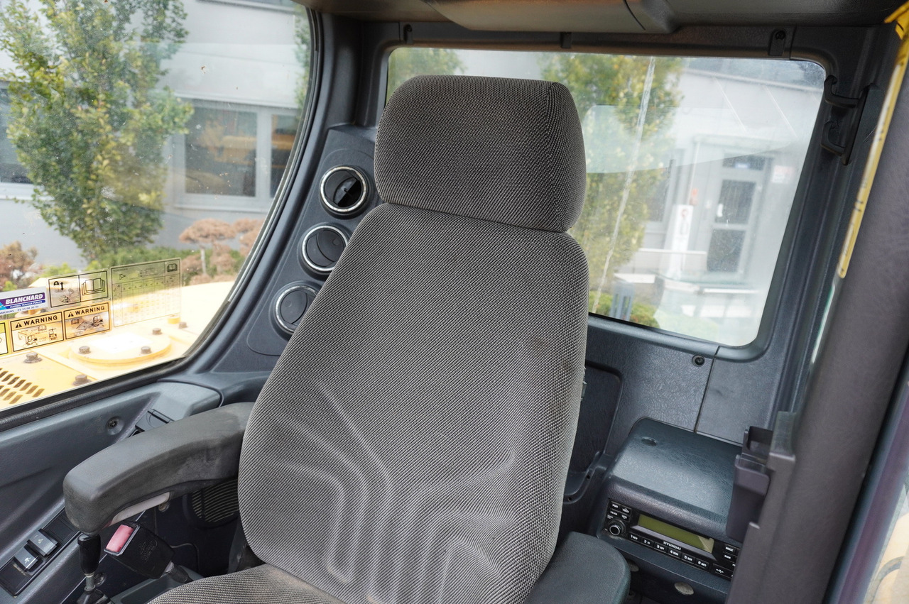 Pelle sur pneus Hyundai Robex 55W-9 Wheeled Excavator 5.5t / 2 unit: photos 13