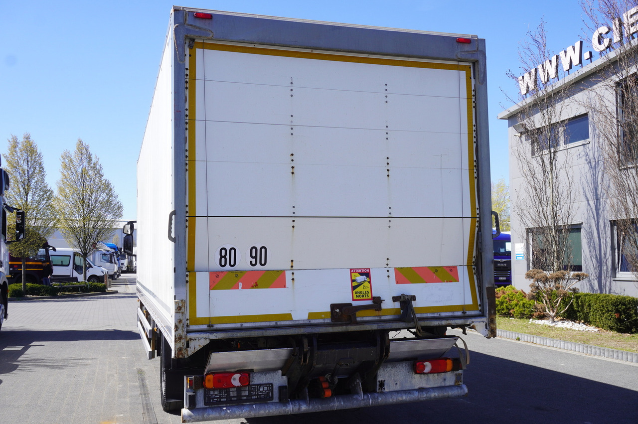 IVECO 120-190 / 160 thousand km !!! / Box 18 EPAL / Dhollandia lift 1500 kg - Camion fourgon: photos 4 IVECO 120-190 / 160 thousand km !!! / Box 18 EPAL / Dhollandia lift 1500 kg - Camion fourgon: photos 4