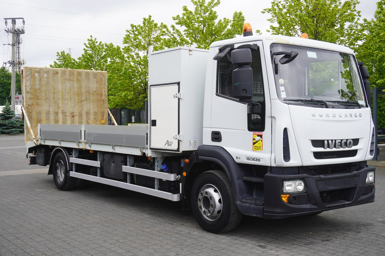 IVECO Eurocargo 150 E25 / 90 tho. km !!! / Tow truck - Remorqueuse: photos 4 IVECO Eurocargo 150 E25 / 90 tho. km !!! / Tow truck - Remorqueuse: photos 4