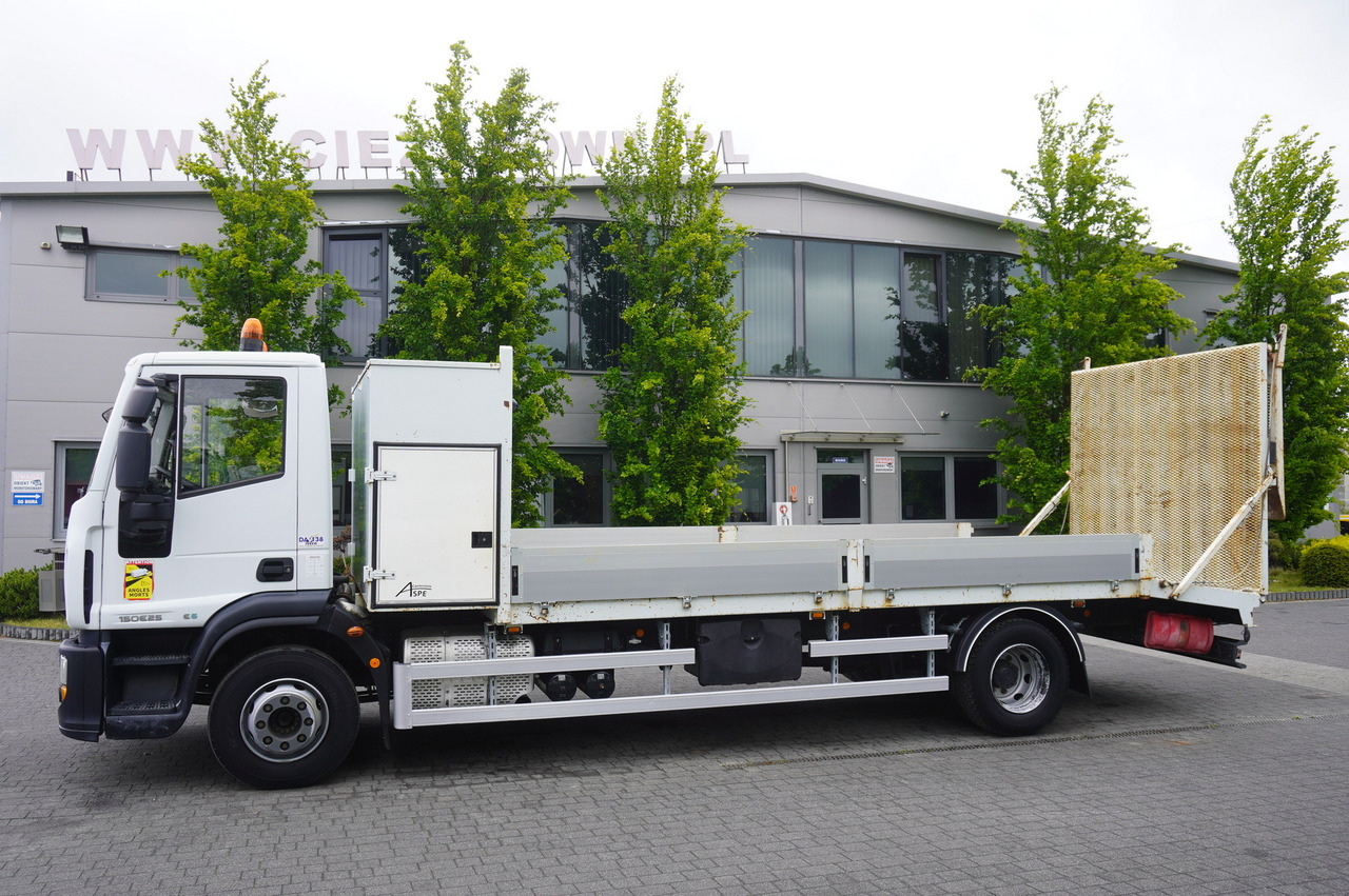 Crédit-bail IVECO Eurocargo 150 E25 / 90 tho. km !!! / Tow truck IVECO Eurocargo 150 E25 / 90 tho. km !!! / Tow truck: photos 12