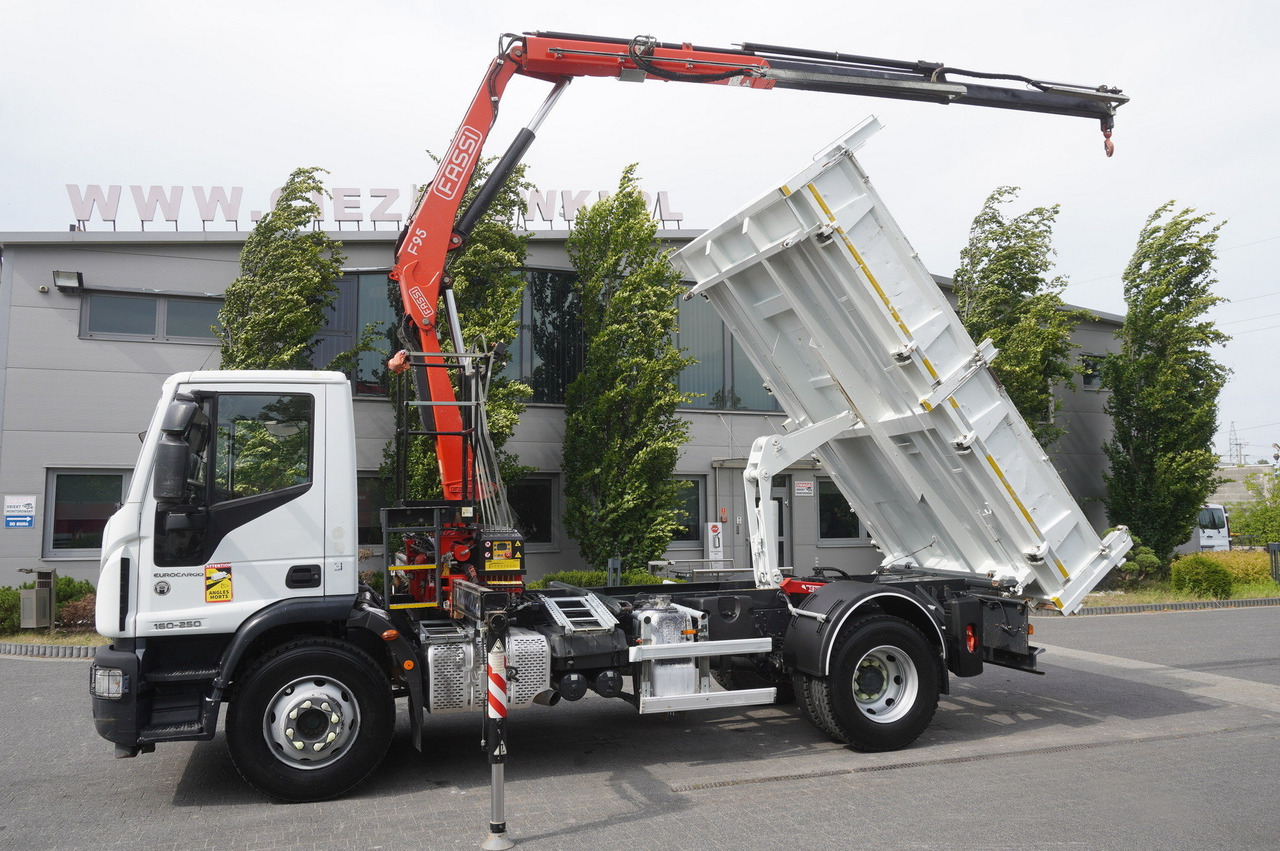IVECO Eurocargo 160-250 / Fassi F95 crane / 120 tho. km / 3-sided tipper - Camion benne, Camion grue: photos 4 IVECO Eurocargo 160-250 / Fassi F95 crane / 120 tho. km / 3-sided tipper - Camion benne, Camion grue: photos 4