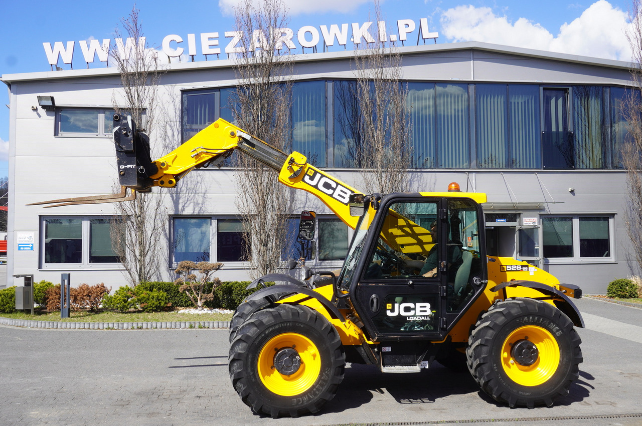 JCB 526-56 AGRI Plus / 5.6 m telescopic loader / joystick - Chargeuse sur pneus télescopique: photos 1 JCB 526-56 AGRI Plus / 5.6 m telescopic loader / joystick - Chargeuse sur pneus télescopique: photos 1