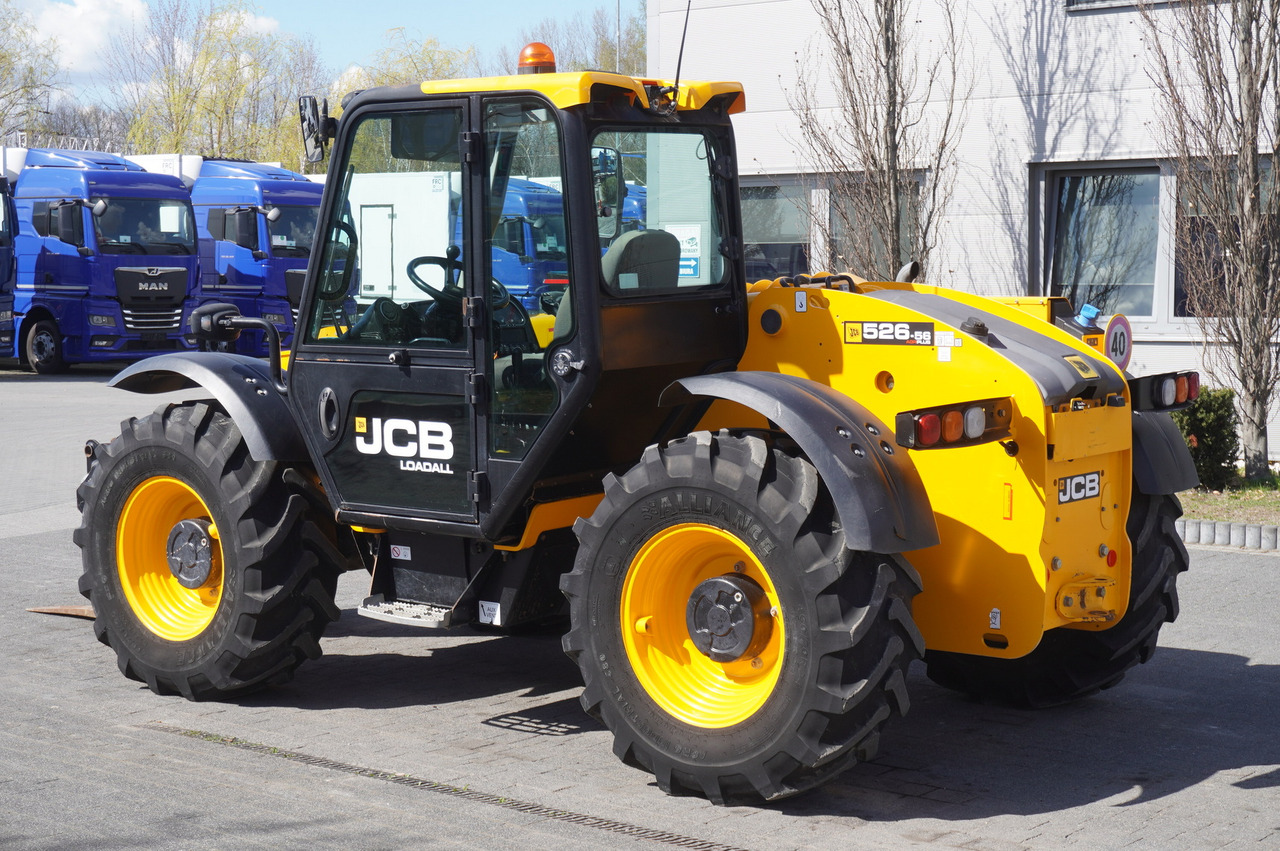 JCB 526-56 AGRI Plus / 5.6 m telescopic loader / joystick - Chargeuse sur pneus télescopique: photos 5 JCB 526-56 AGRI Plus / 5.6 m telescopic loader / joystick - Chargeuse sur pneus télescopique: photos 5