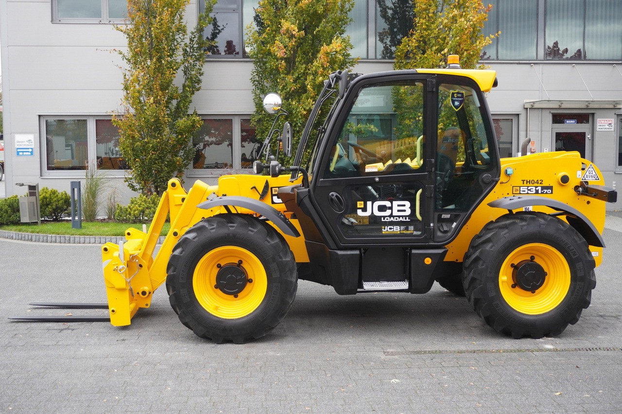 JCB 531-70 / 900 MTH telescopic charger! / 3.1 T / 7 M - Chariot télescopique: photos 3 JCB 531-70 / 900 MTH telescopic charger! / 3.1 T / 7 M - Chariot télescopique: photos 3