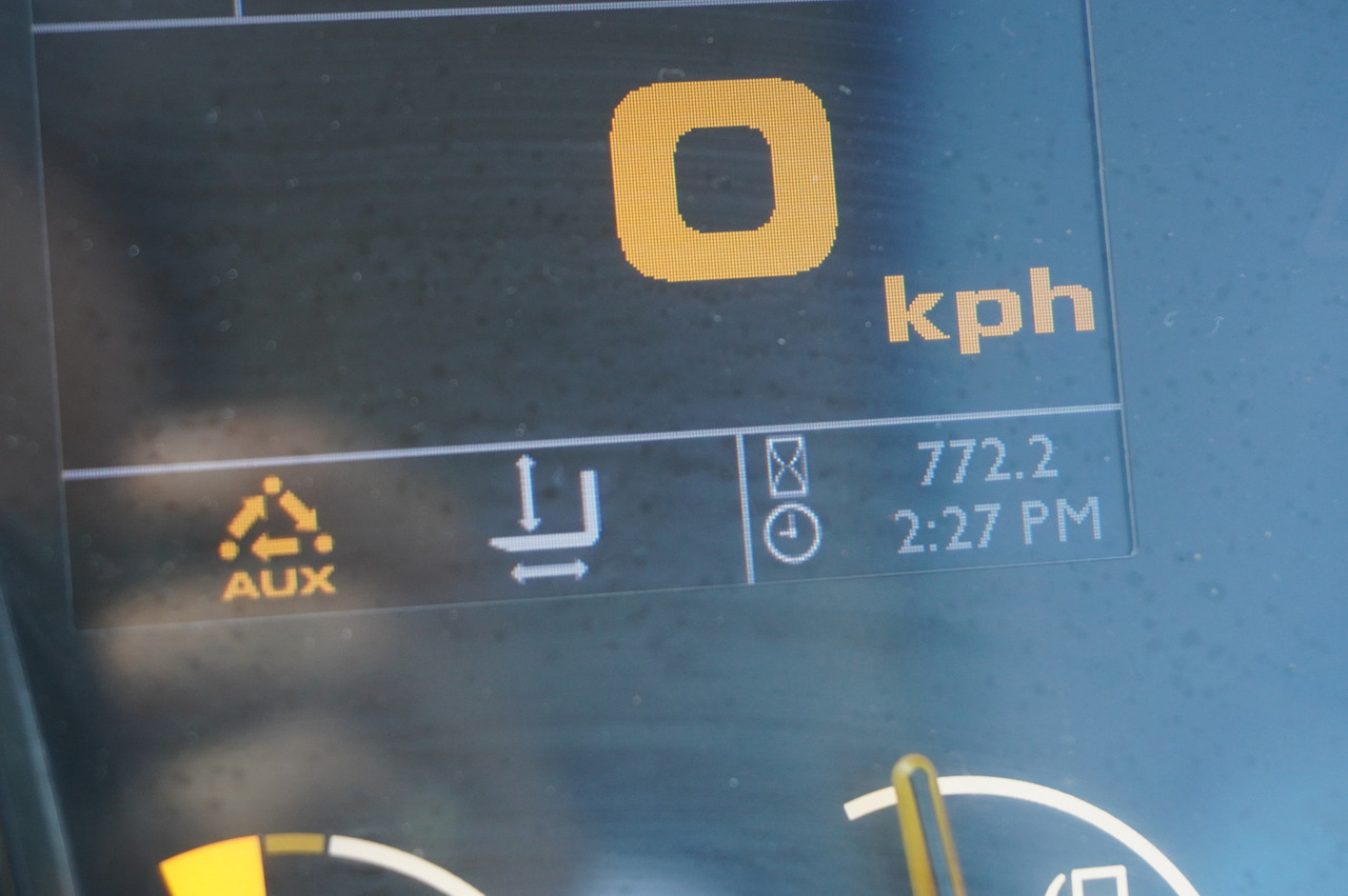 JCB 535-95 / 3.5 T / range 9.5 m / 700 MTH! - Chargeuse sur pneus télescopique: photos 2 JCB 535-95 / 3.5 T / range 9.5 m / 700 MTH! - Chargeuse sur pneus télescopique: photos 2